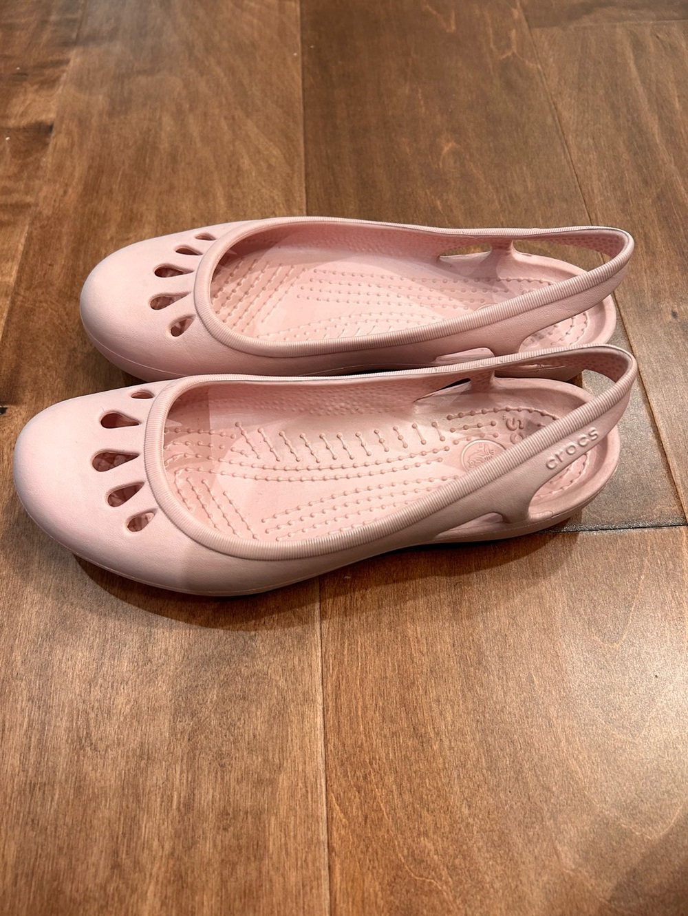 Crocs light pink sling back ballet style shoes 8 - Picture 4 of 10